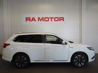 SUV Mitsubishi Outlander 5 av 23