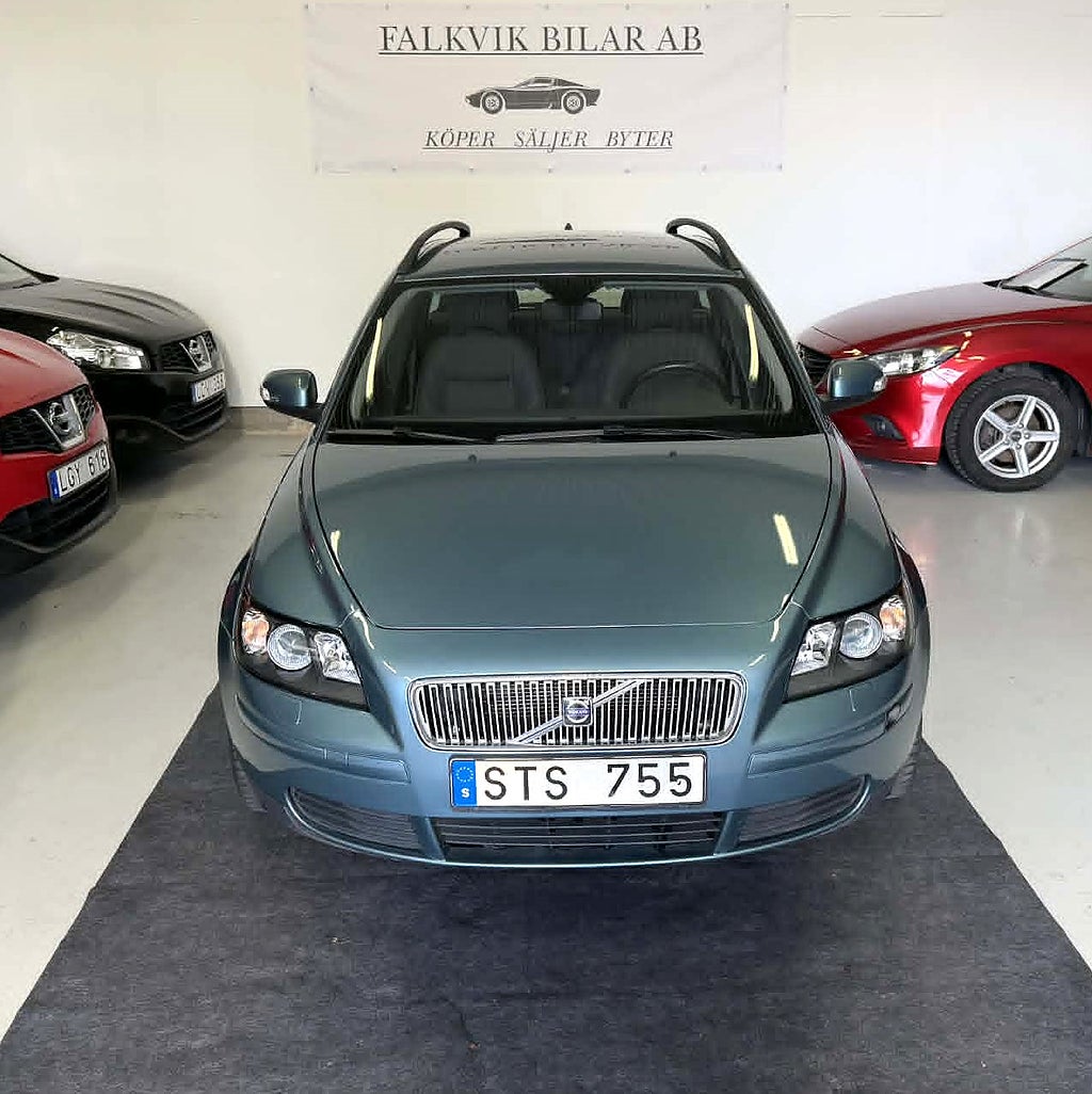 Volvo V50 1.8 Flexifuel Kinetic/ Nybes / Servad / Låg mil 