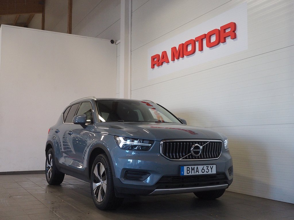 Volvo XC40 Recharge T4 211hk Momentum | Backkamera | VOC | 2022