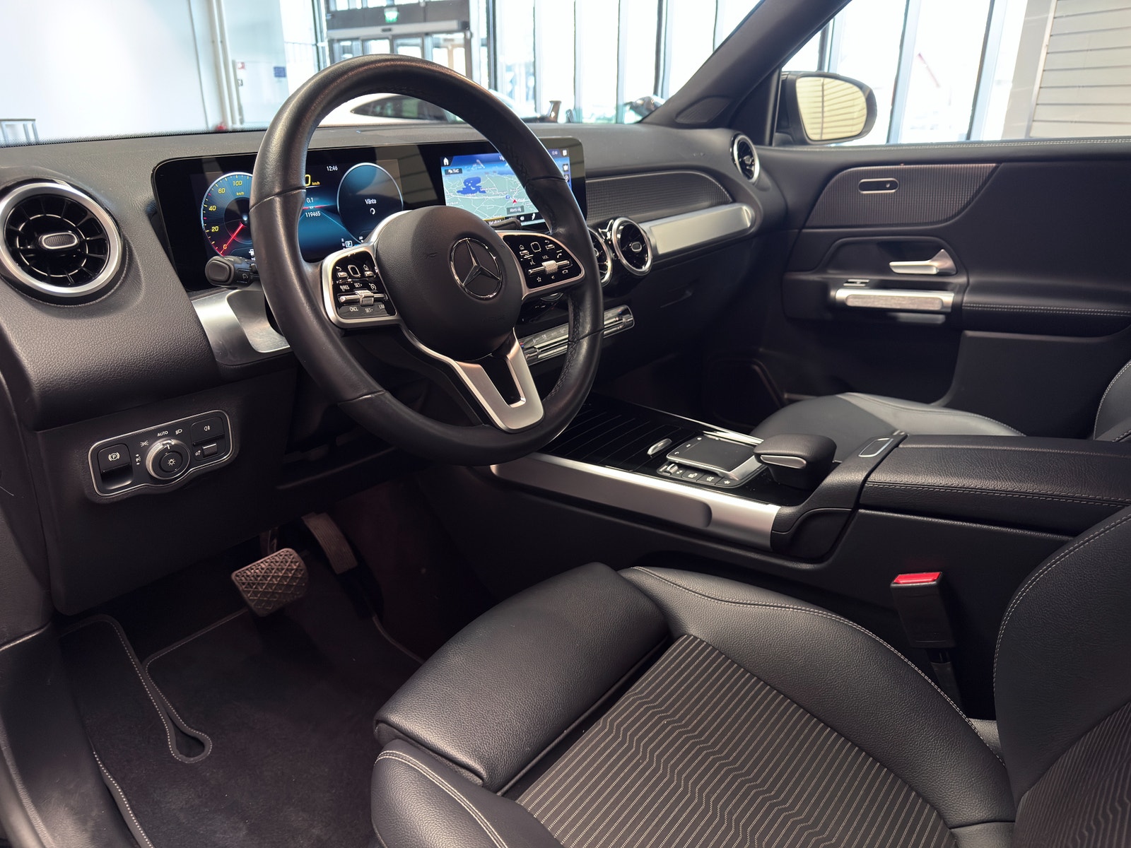 Mercedes-Benz GLB 200 7G-DCT 163hk | 7-sits 2022 - miniatyr 10