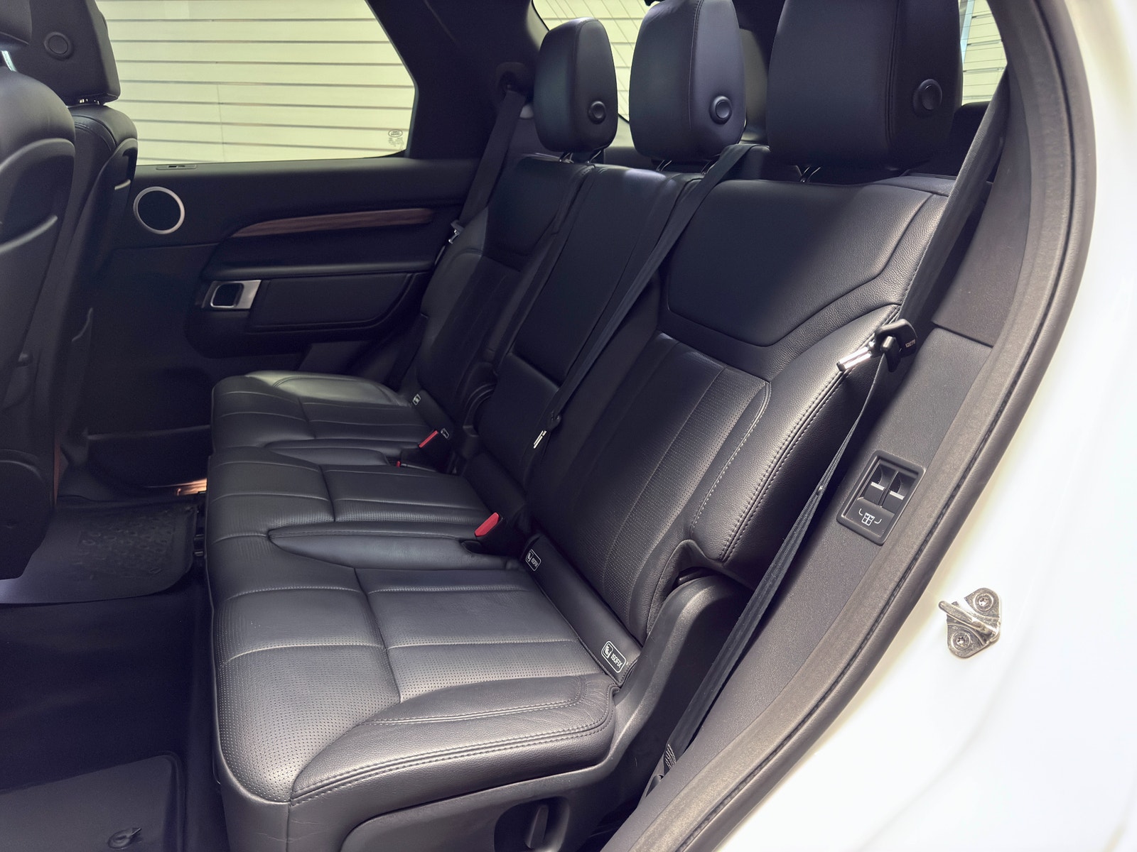 Land Rover Discovery SD4 240hk HSE | 7-sits | Drag | Panorama 2017 - miniatyr 22