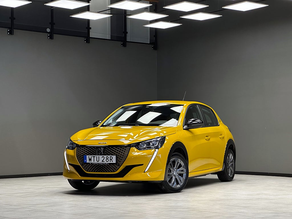 Peugeot E-208 