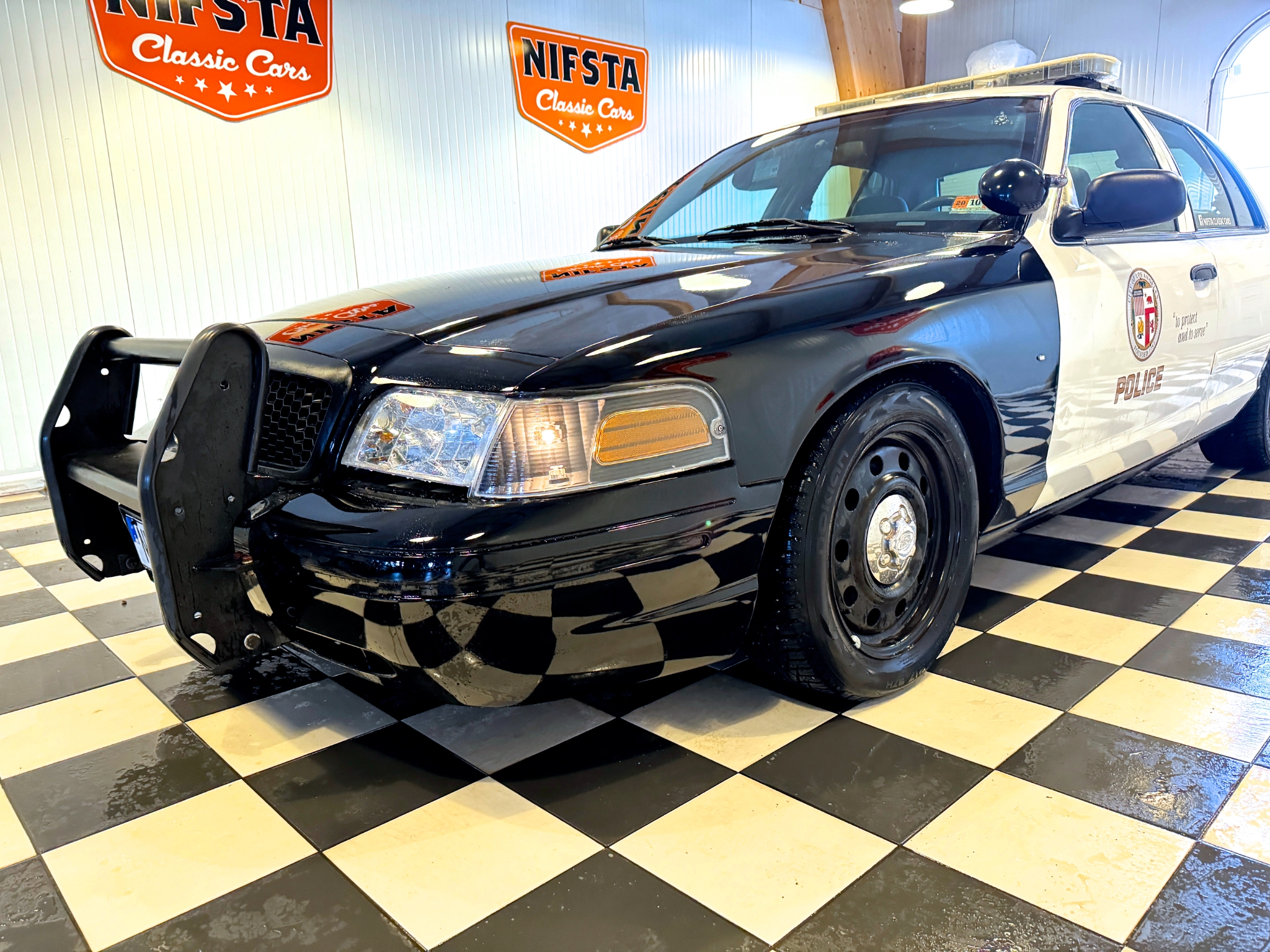 Ford Crown Victoria 2002, bild 3/45