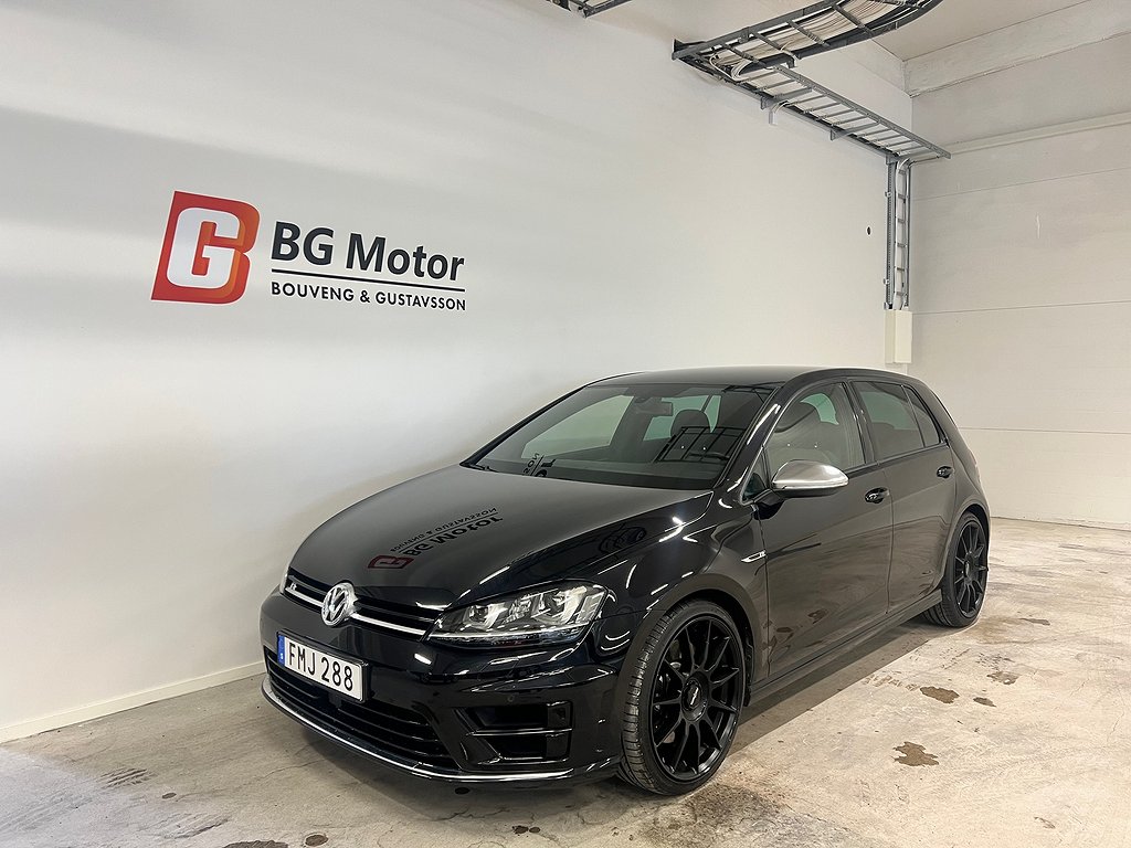 Volkswagen Golf  R 4Motion 300hk Ferrita Välservad/Lågmil