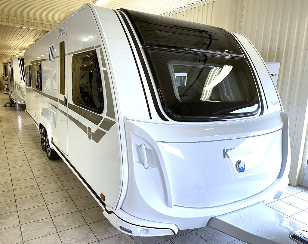 Knaus Scandinavian Selection 750 UFK Barnkammare