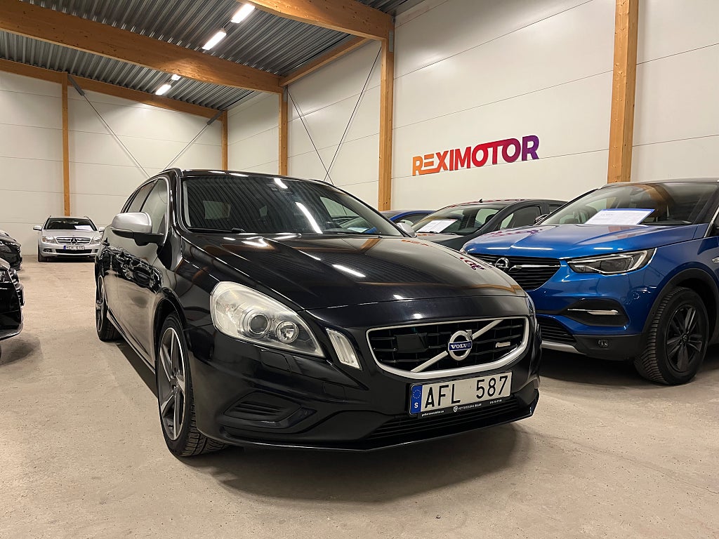 Volvo V60 D5 AWD Geartronic R-Design Euro 5