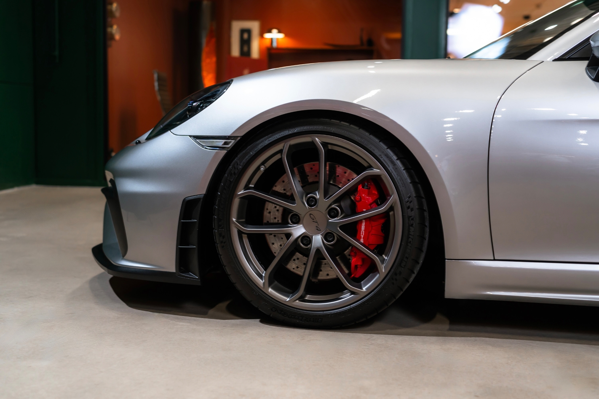 Porsche Cayman 718 GT4 / Sv-såld 2020, bild 7/52