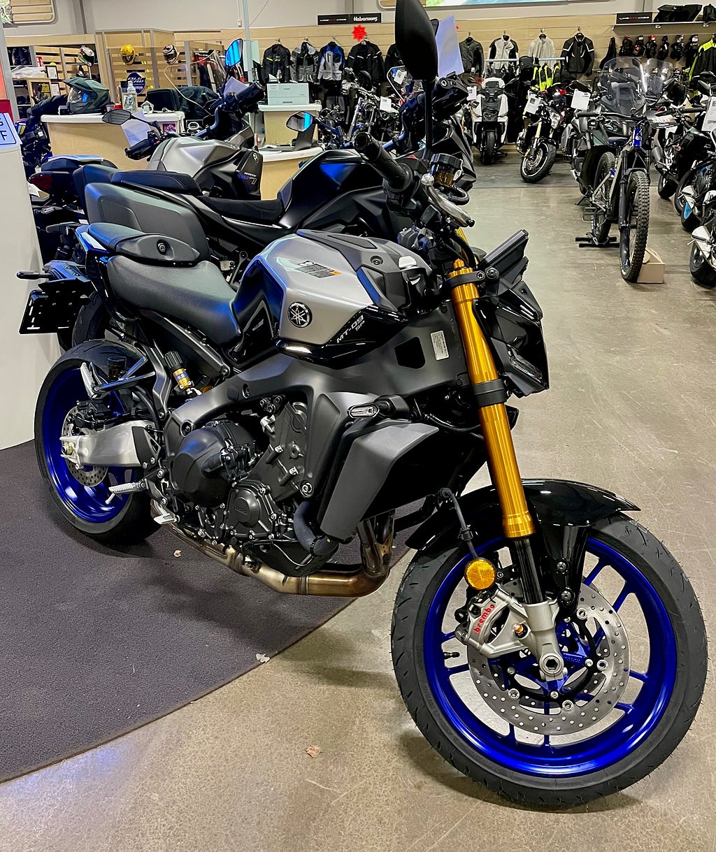 Yamaha MT09 SP ABS ÖHLINS mt09 sp  Mt-09 I BUTIK NU