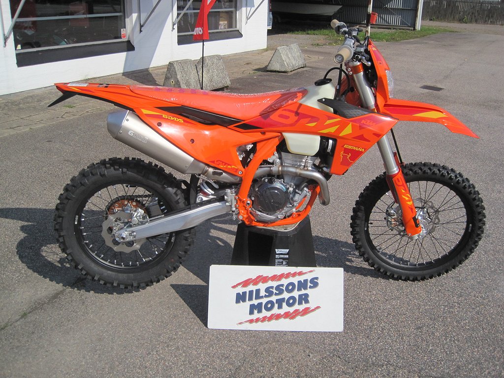 KTM 350 Sixdays 