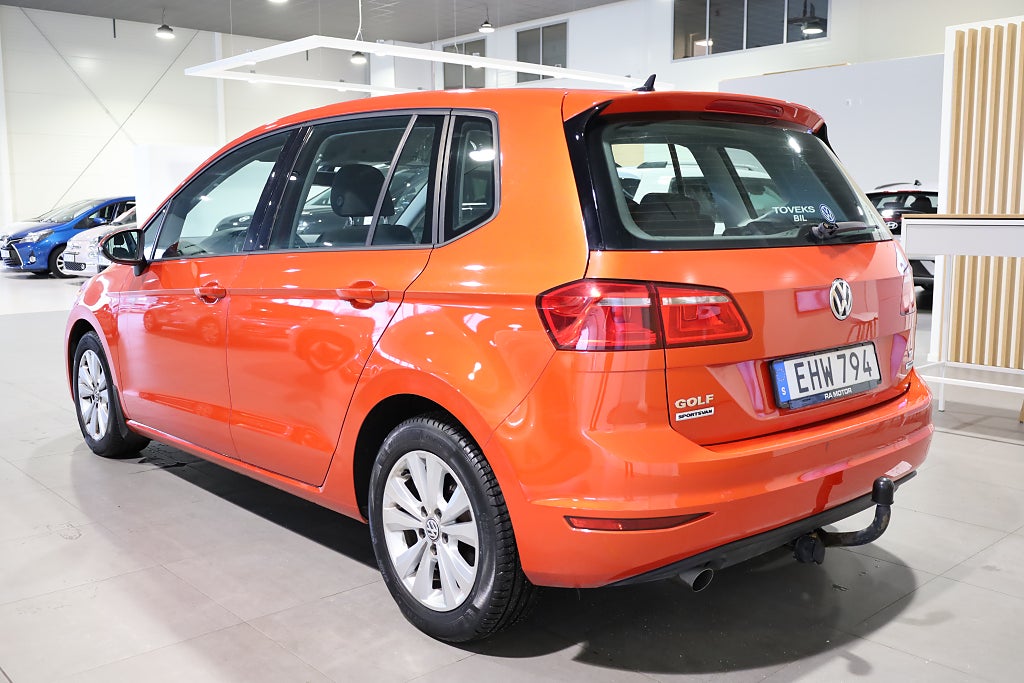 Volkswagen Golf Sportsvan 1.6 TDI AUT Värmare Carplay 2016