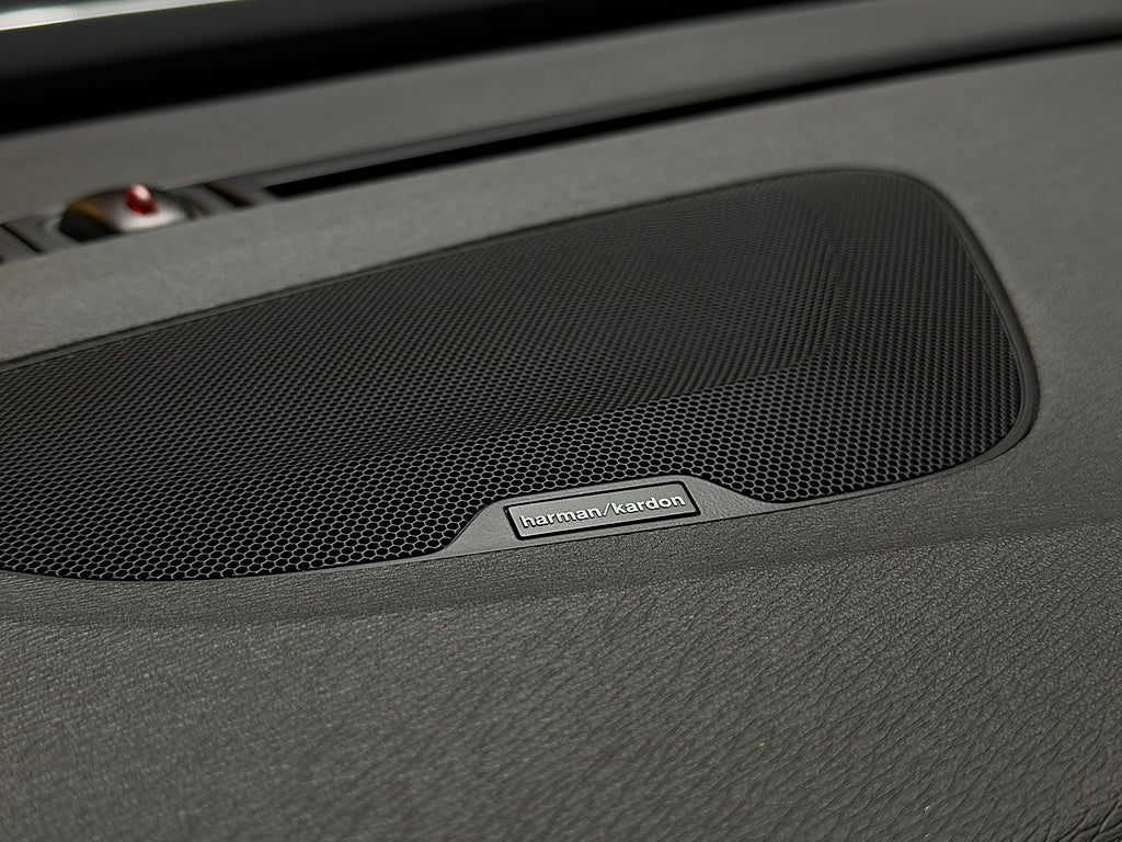 Volvo S60 D4 190hk R-Design |Drag|VOC|HK ljud|Kamera|Navi| 2018