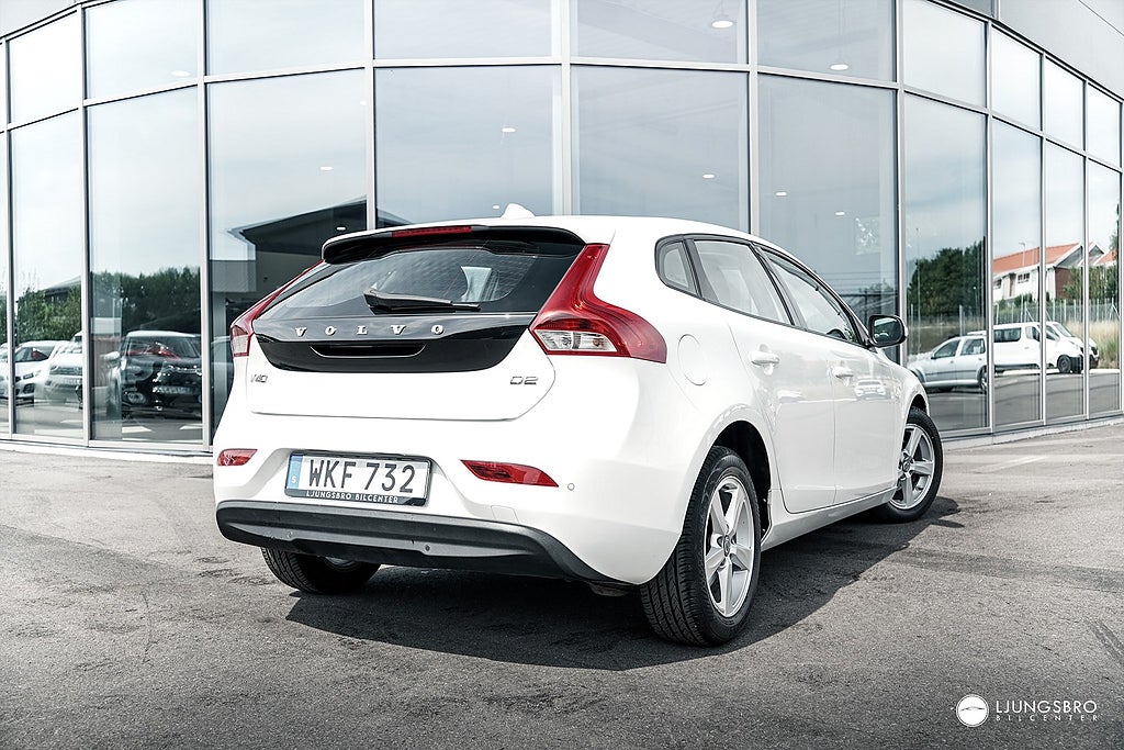 Volvo V40 D2 115hk / Kamrem bytt / Nyservad