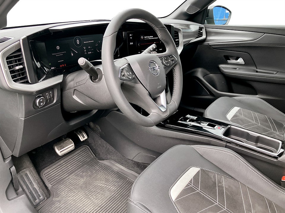 Bild på Opel Mokka Ultimate 1.2 Turbo 130hk Aut B-KAMERA CARPLAY