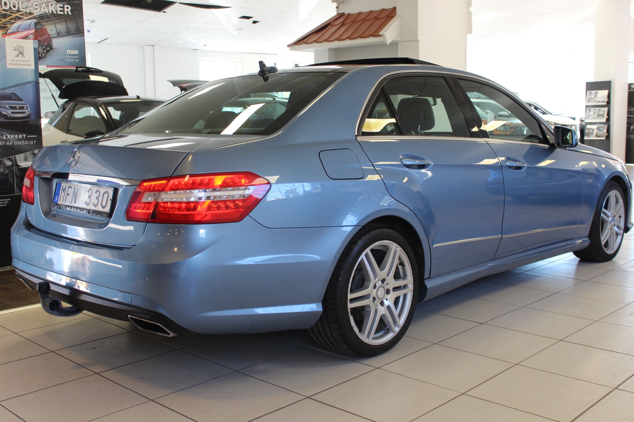 Mercedes-Benz E 2012, bild 5/32