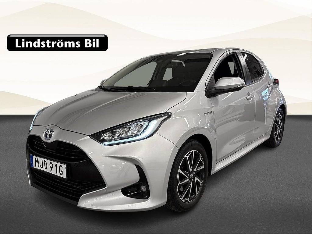 Toyota Yaris Hybrid Active Plus 1.5 116hk S&V-Hjul