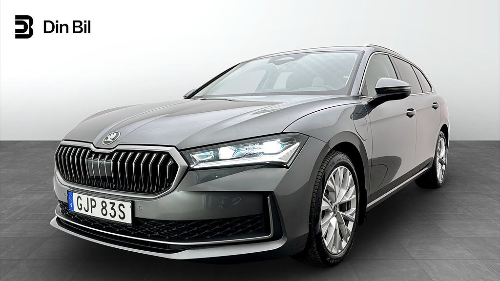 Skoda Superb Combi Selection iV 204hk / Drag / Tonade rutor