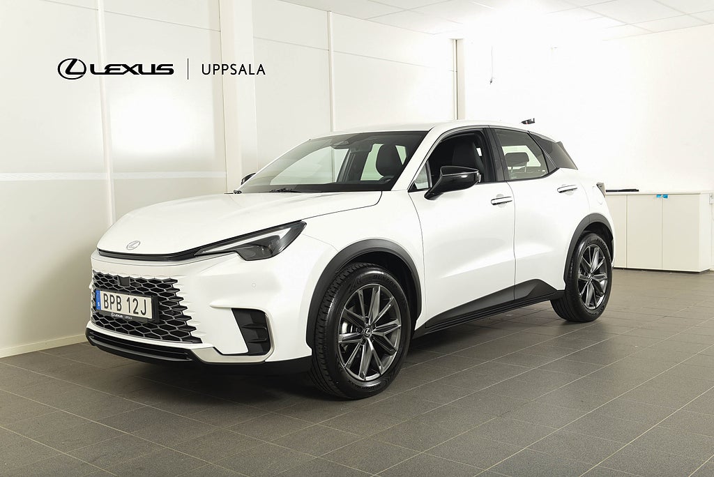 Lexus LBX 1.5 Elegant Techpaket FWD/Vhjul