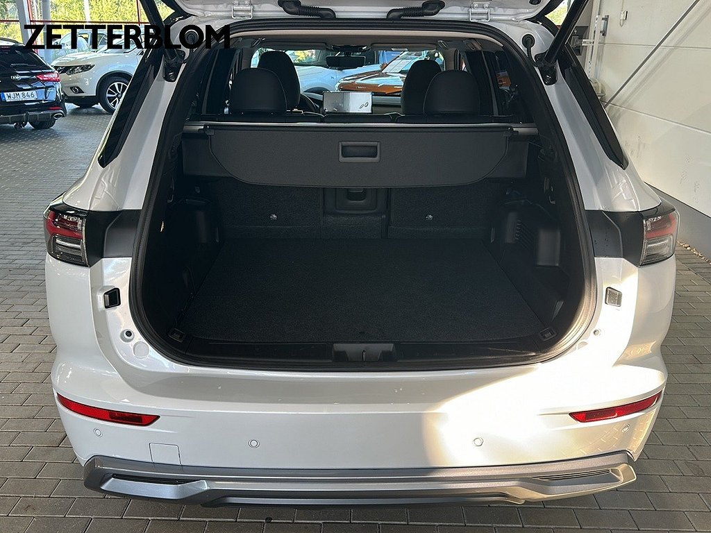 SUV Mitsubishi Outlander 6 av 18