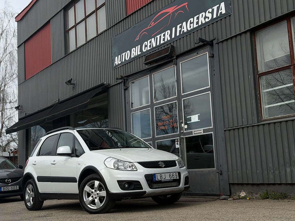 Suzuki SX4 1.6 DOHC 16V VVT 4x4 Drag Värme 4,99% Ränta 
