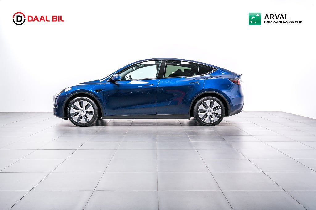 Tesla Model Y LONG RANGE AWD 514HK PANO VÄRME NAVI B-KAM