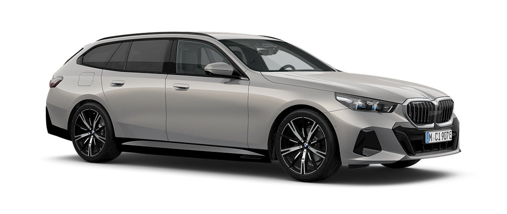 BMW 530e xDrive Fully Charged