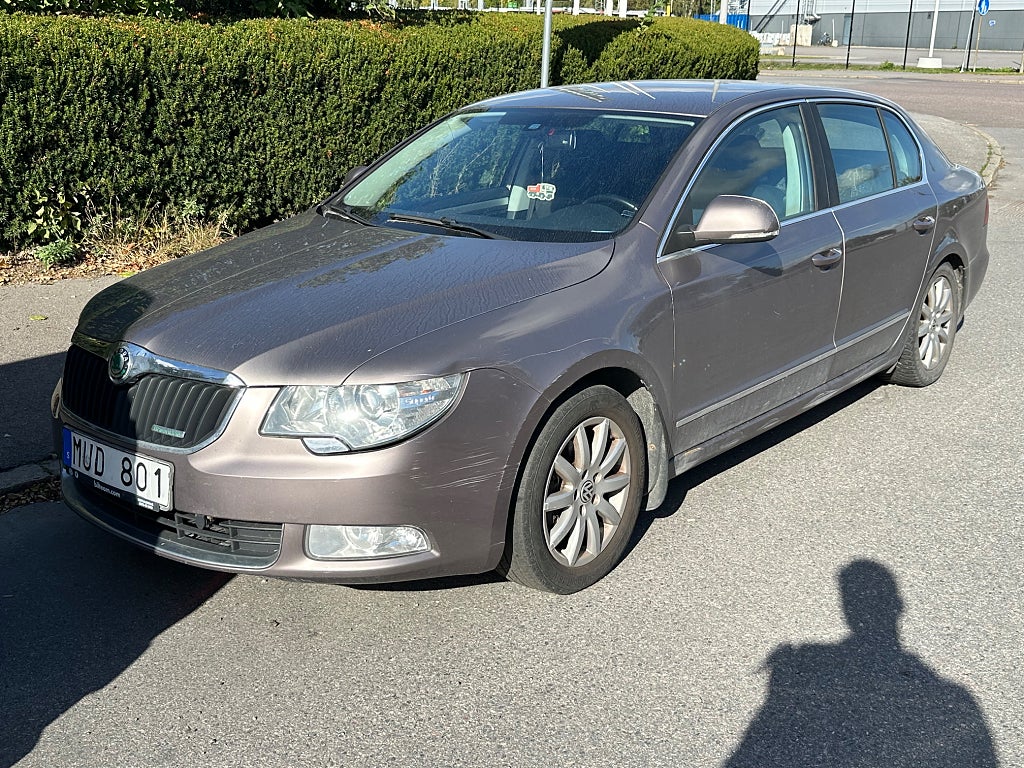 Skoda Superb 1.6 TDI Elegance Euro 5 / Defekt koppling / Repobjekt