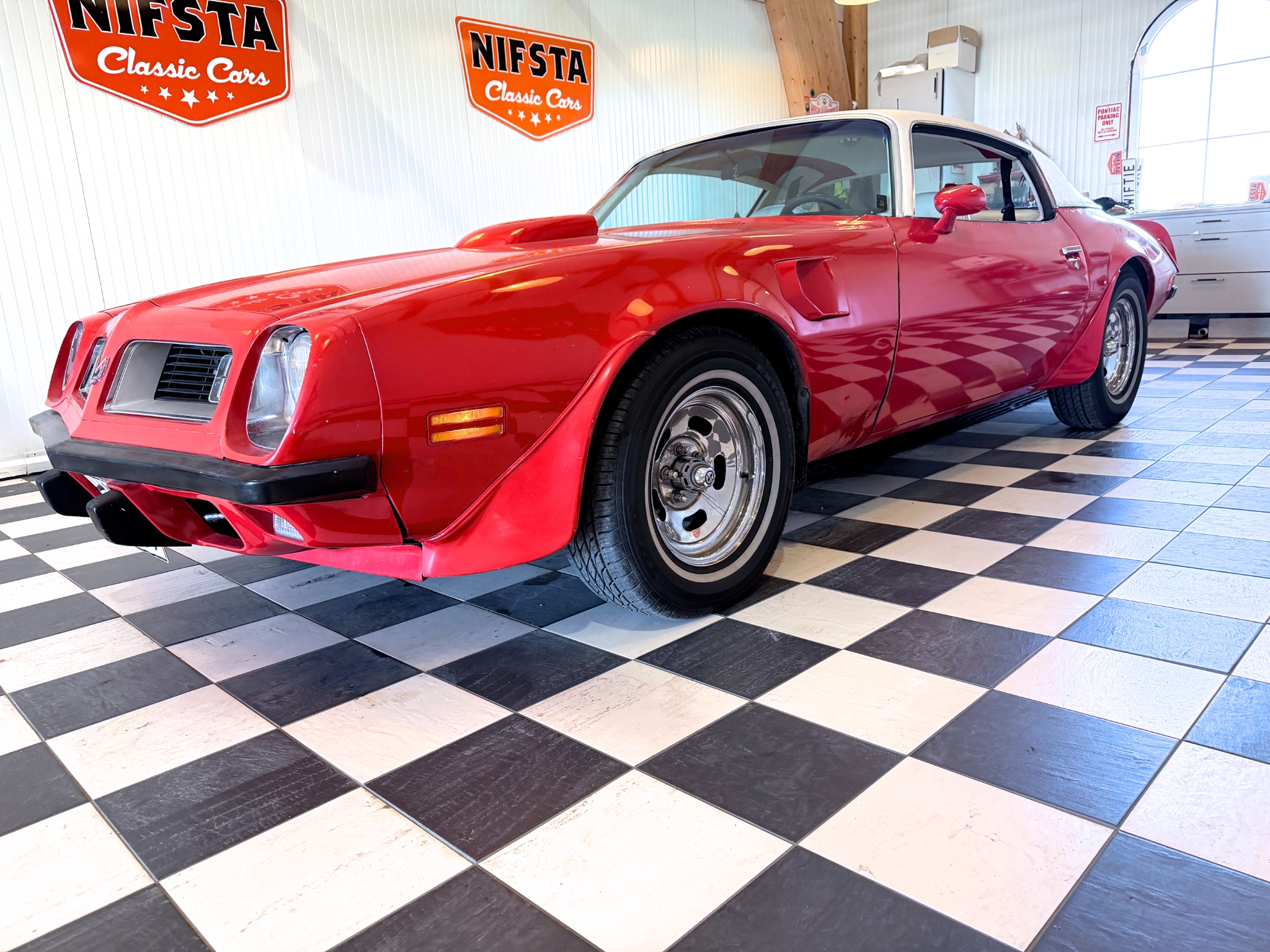 Pontiac Firebird Trans Am 6.6 V8 1975, bild 3/49