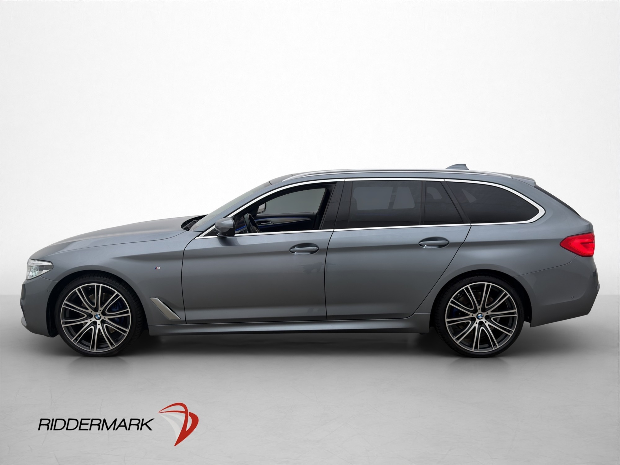 BMW 530 2019, bild 2/10
