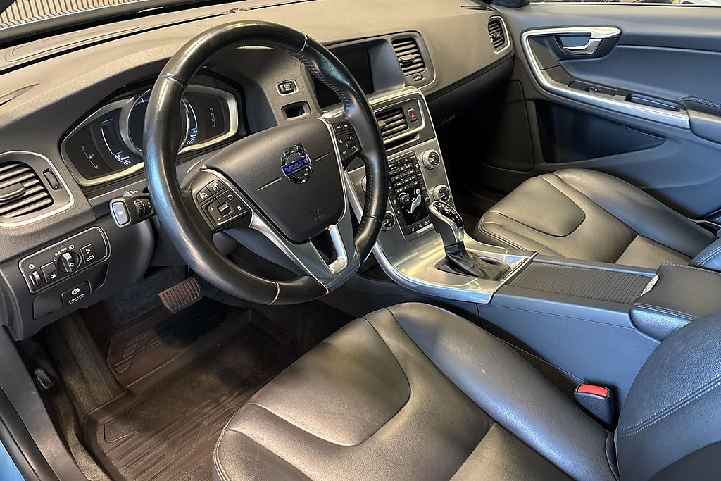 Volvo V60 D4 AWD Geartronic Summum Business Edition Pro