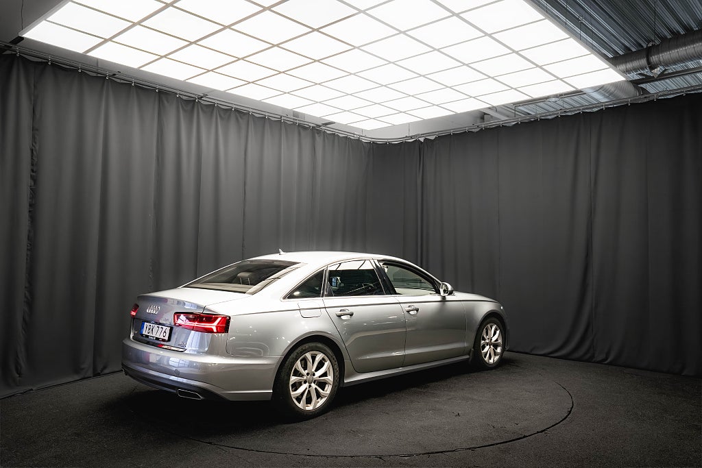 Audi A6 TDI V6 272hk QUATTRO LUFT D-VÄRM LÄDER 360° 1-ÄGARE