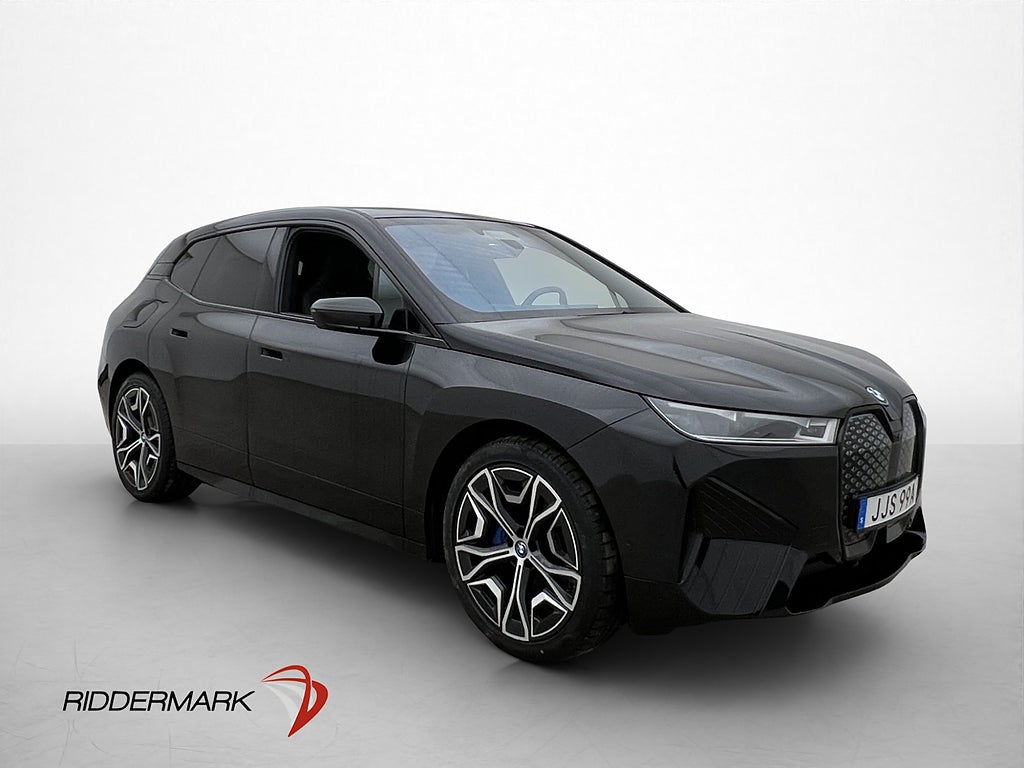 BMW iX xDrive50 Widescreen H/K Pano 360° HuD Drag Skinn Navi