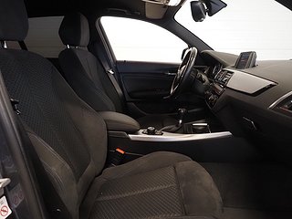 Halvkombi BMW 118 16 av 21