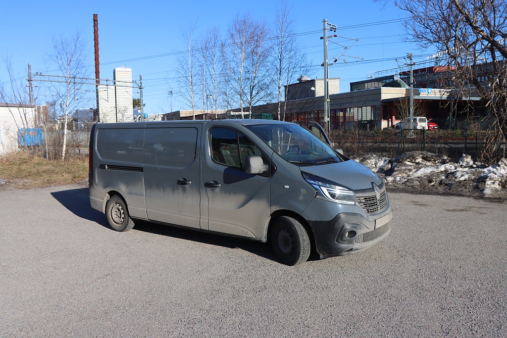Renault trafic Skåpbil 2.9t