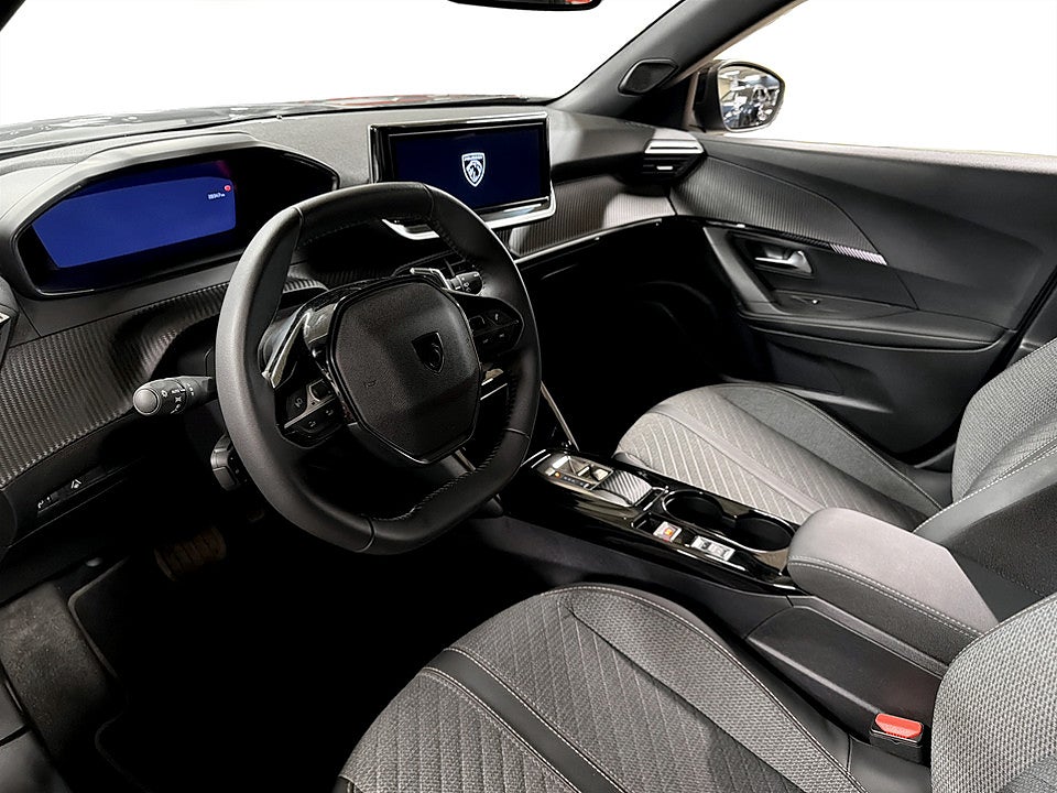 Bild på Peugeot 2008 Allure 1.2 PT 130hk Aut B-KAMERA CARPLAY