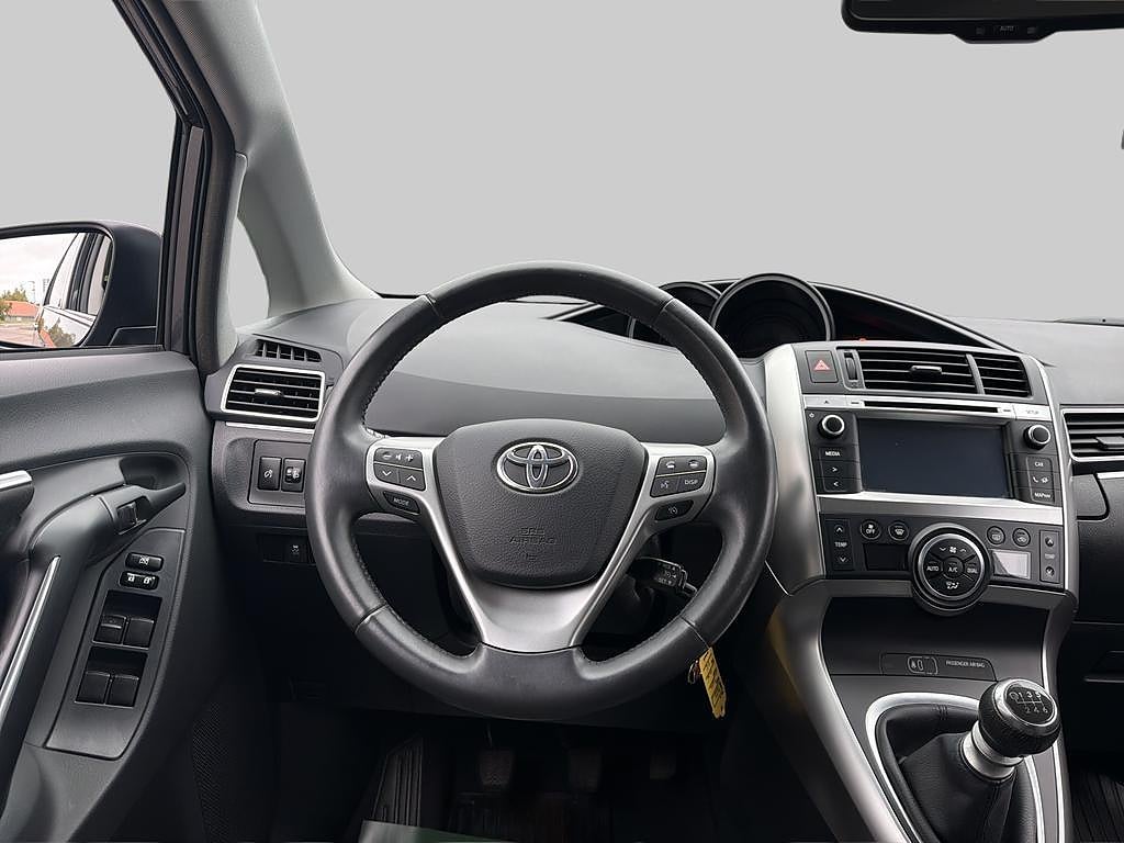 Toyota Verso 2014 - miniatyr 9