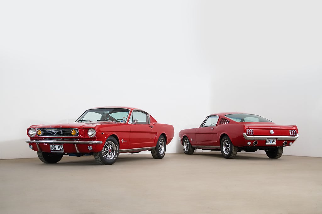 Ford Mustang Fastback 289 4.7l V8 203hk