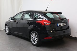 Halvkombi Ford Focus 5 av 17