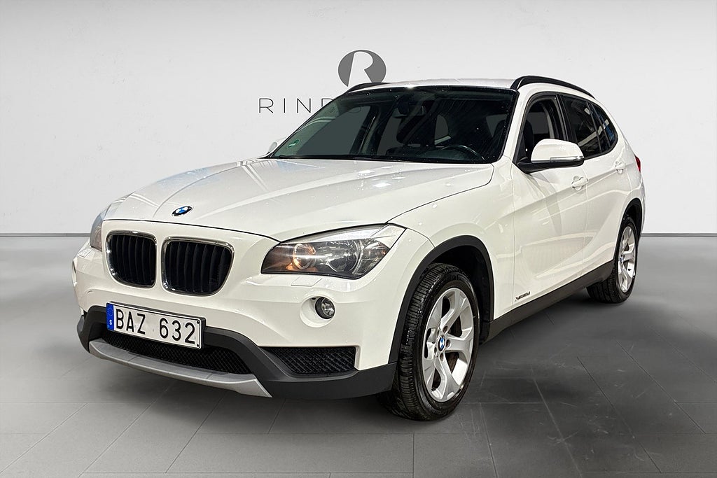 BMW X1 xDrive18d 143 HK LIGHT PDC FARTHÅLLARE NYSERV 17"