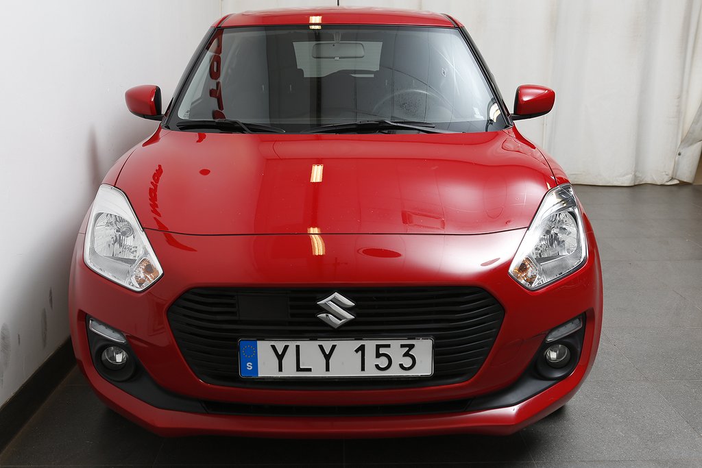Suzuki Swift 1,2 90hk 5D Adaptiv Farthålllare Backkamera 2018