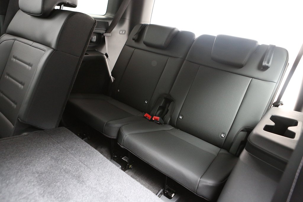Hyundai Santa Fe 4WD Plug-in Calligraphy Line 2025