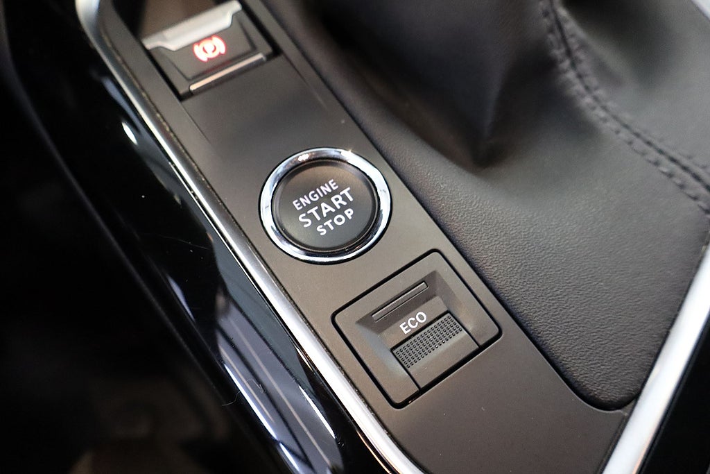 Bild på Peugeot 3008 Active Pack 1.2 PT 130hk - B-KAMERA, CARPLAY