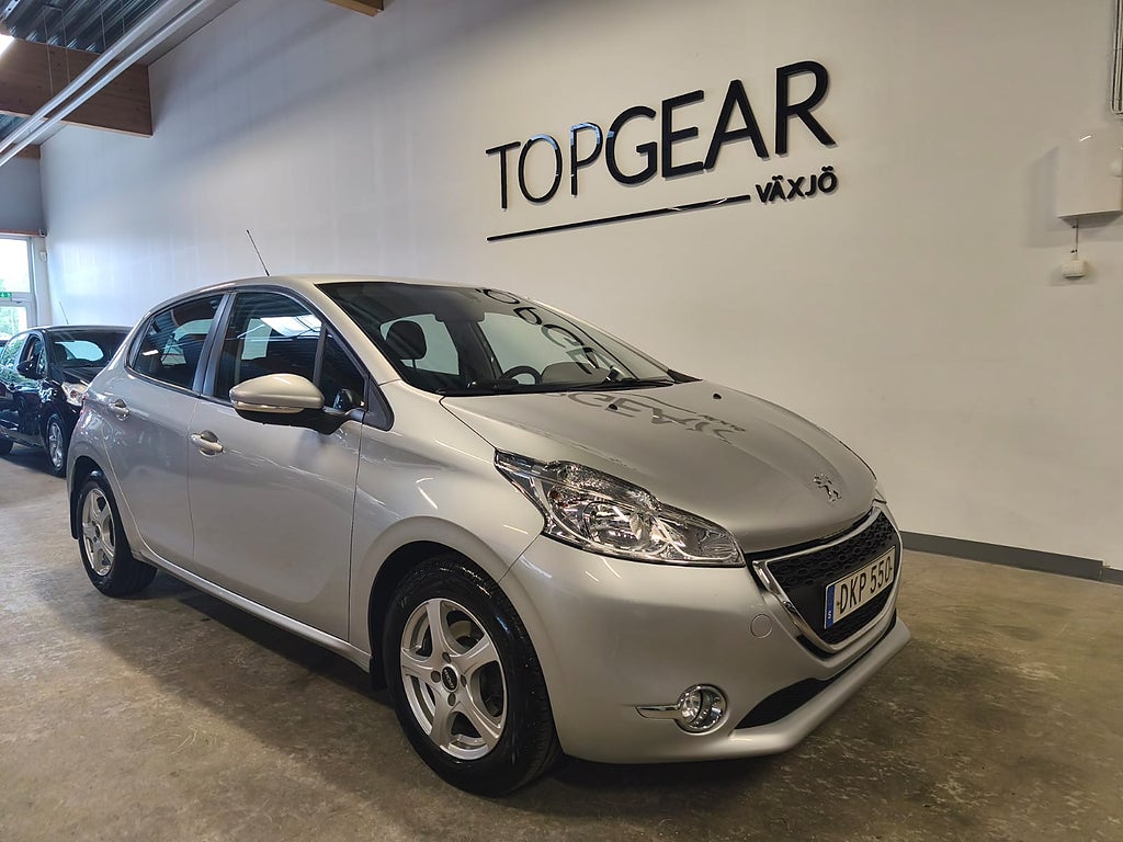 Peugeot 208 5-dörrar 1.2 VTi 82 Euro 5 full service historik 