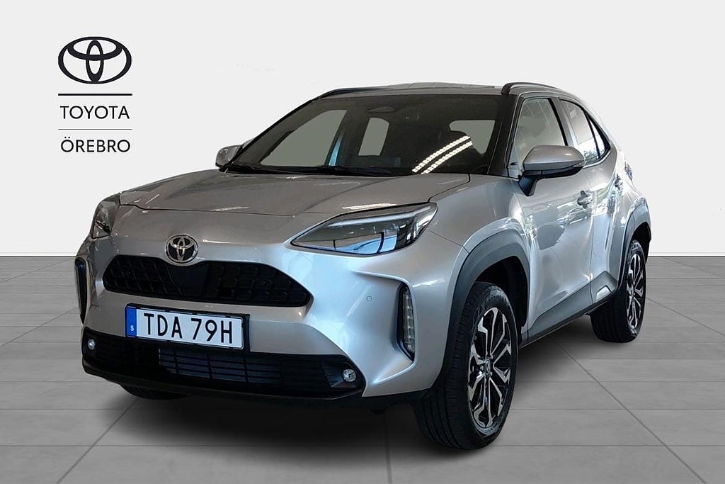 Toyota Yaris Cross Hybrid 115 Active Plus Säkerhetspaket...
