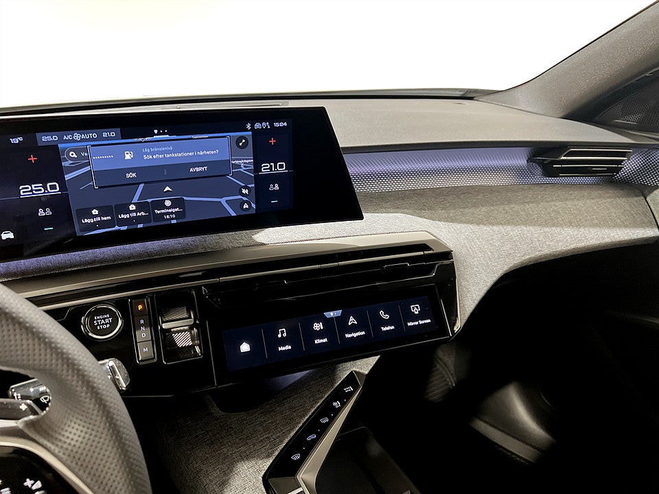 Bild på Peugeot 5008 GT Hybrid 145hk Aut - B-KAMERA,DRAG,CARPLAY
