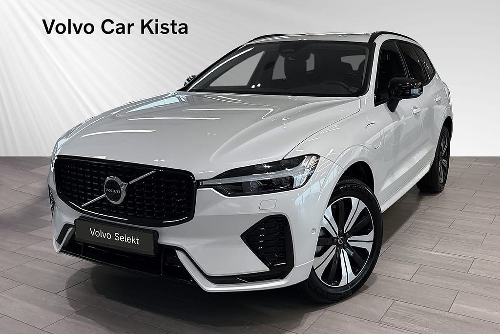 Volvo XC60 T6 Plus Dark Nordic Edition Läder Drag Pano 360