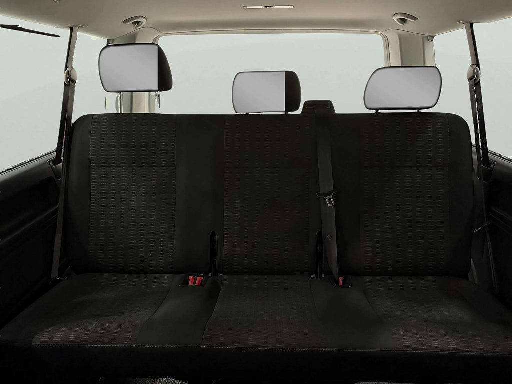 Volkswagen Caravelle T30 2.0 TDI DSG Comfortline 9 Sitsig Dragkrok 12900 mil - miniatyr 16