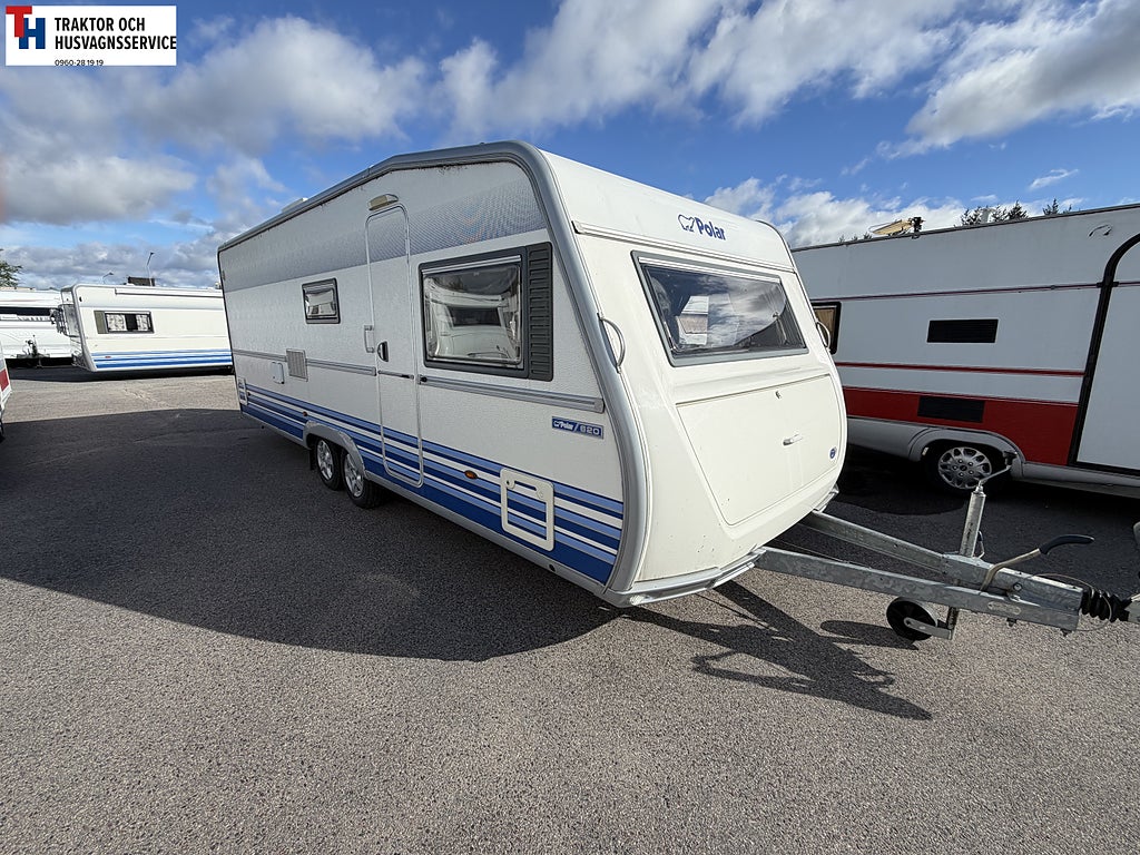 Polar 620 CTX Dinette, Skinnklädsel, Överbäddsskåp -11