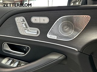 SUV Mercedes-Benz GLE 18 av 27