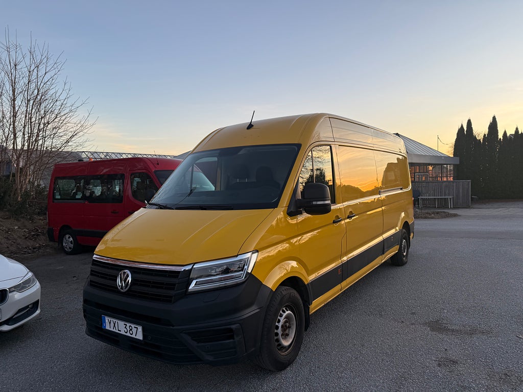 Volkswagen crafter 35 2.0 TDI 140HK Euro 6 Automat Högskåp Lång D-Värmare