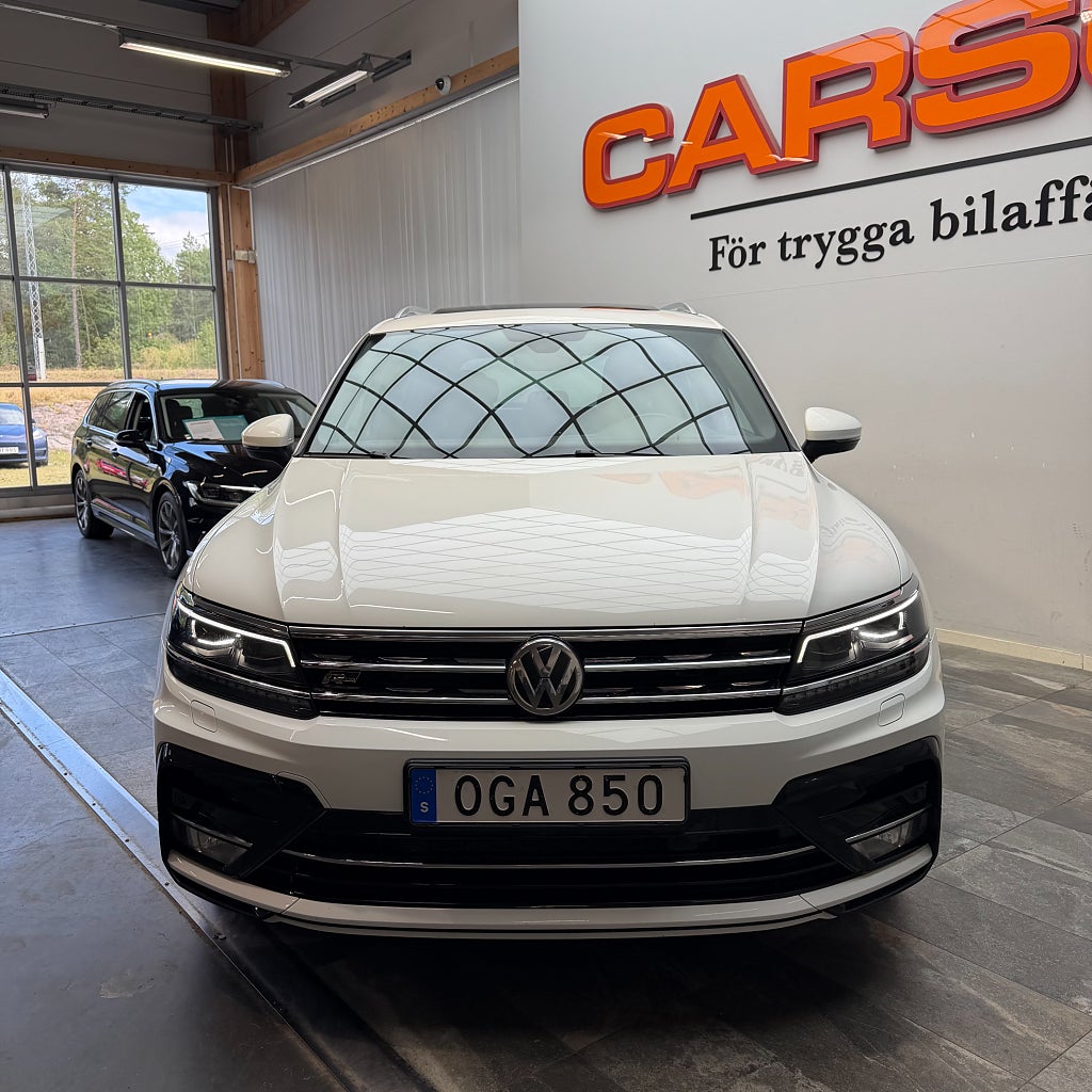 Volkswagen Tiguan 2.0 TDI BMT 4Motion GT R-line Cockpit Panorama